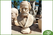 Busto Giuseppe Verdi h. cm. 45 139,00€